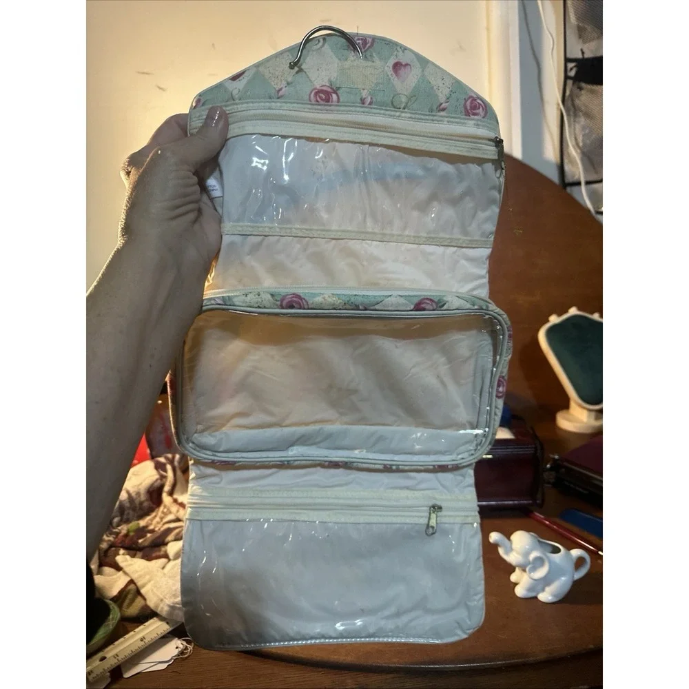 Hanging Travel Bag Cosmetic/Toiletries Bag CaseWhite,mint,Pink Estate Sale Find